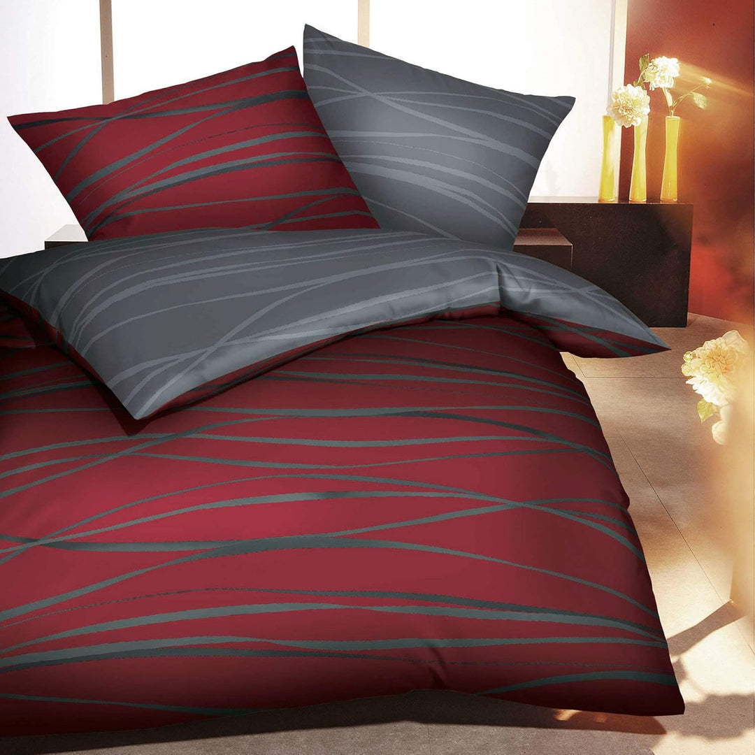 Kaeppel Wendebettwäsche Mako-Satin rubinrot Grösse 155x220 cm (80x80 cm) 155 x 220 cm Rubinrot, 155