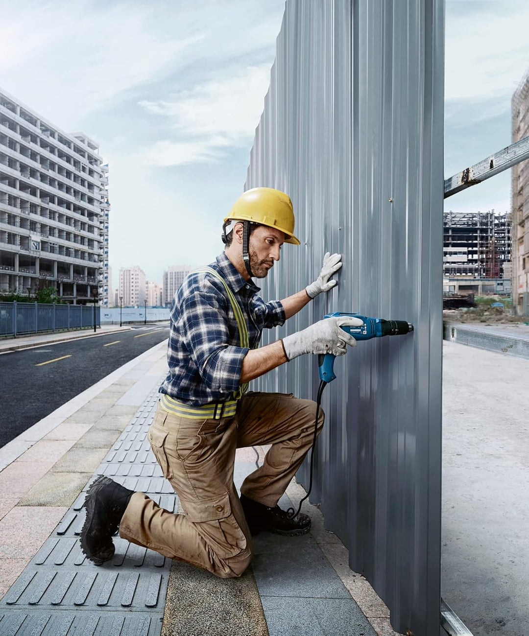 Bosch Professional Trockenbauschrauber GTB 6-50 (Motordrehzahl 5.000 min⁻¹, Leistung 650 W, für Schr