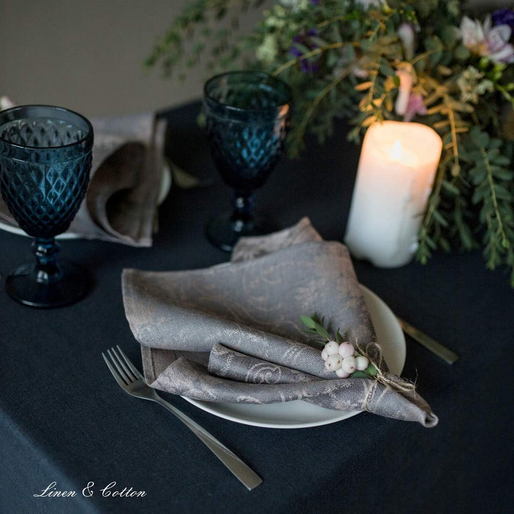 Linen &amp; Cotton 4 x Jacquard Stoffservietten Servietten Stoff Leinenservietten Roseus mit Damast Must