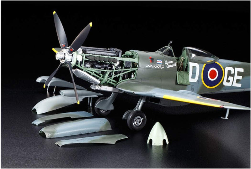 TAMIYA 60321-000 300060321 - 1:32 Supermarine Spitfire Mk.XVIe