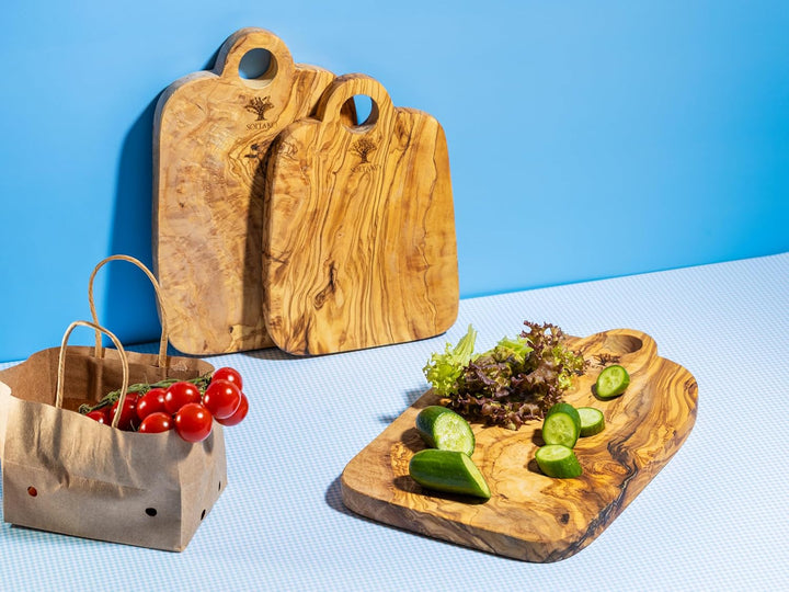 SOLTAKO massive 3er Set Olivenholzbretter Geschenkset Steakbrett aus Olivenholz für Feinschmecker, S