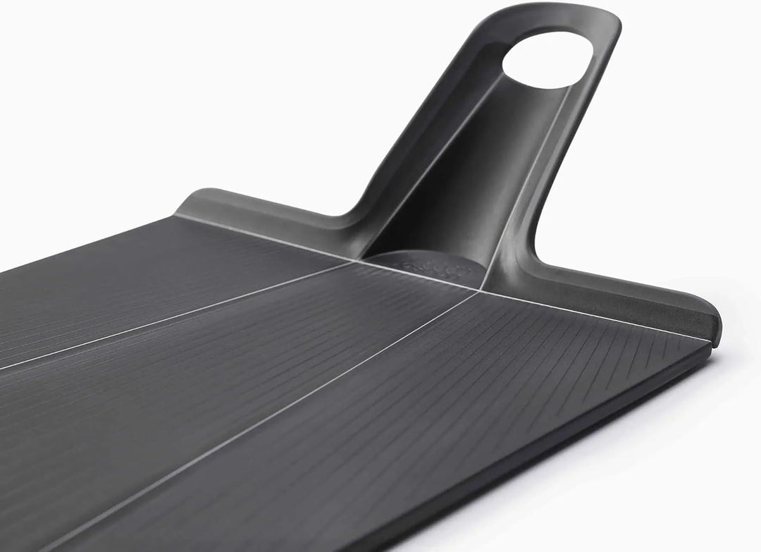 Joseph Joseph Chop2Pot Plus faltbares Schneidebrett mit Griff (gross) - Schwarz 45L x 7B cm Black, 4