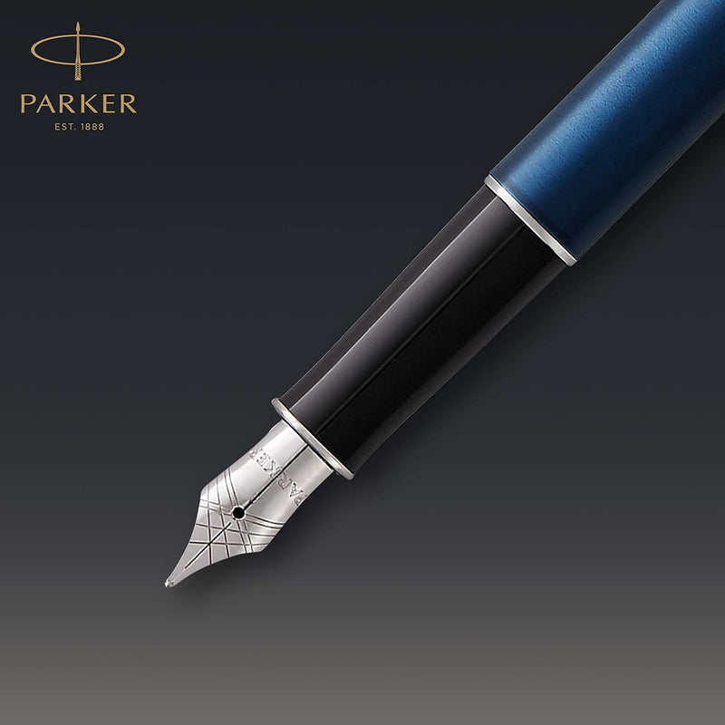 Parker Sonnet Füller | Blaue Lackierung | Füllfederhalter mit mittlerer Feder | Geschenkbox Mittlere