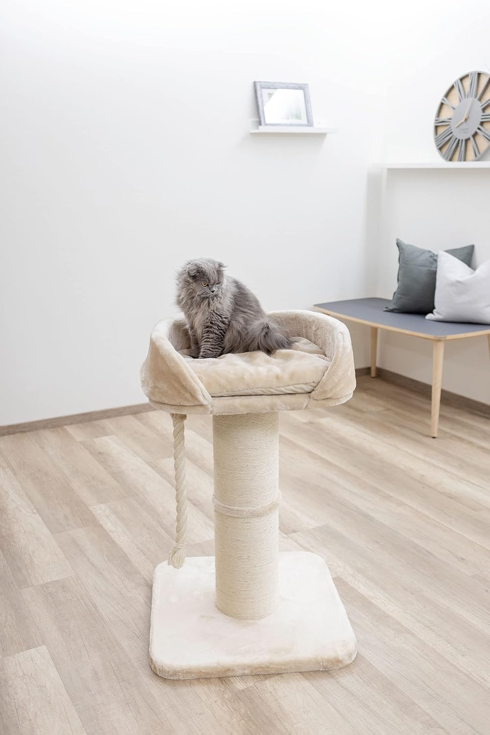 Kerbl Pet Kratzbaum Toni XL, Katzenkratzbaum, beige, 58x58x93cm, stabil und standfest, für Maine Coo