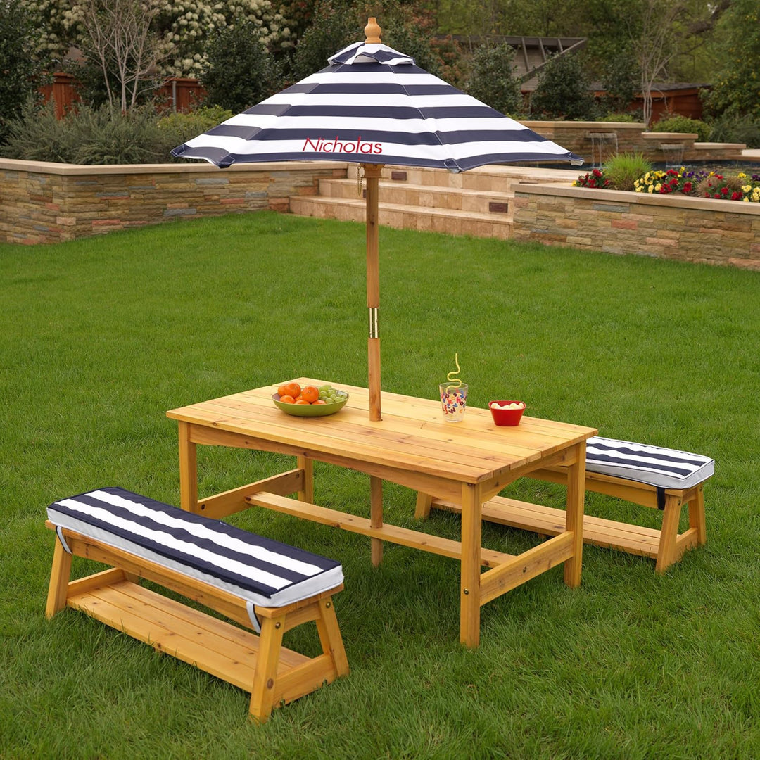 KidKraft Gartentisch mit Bank, Kissen und Sonnenschirm für Kinder, Outdoor Gartenmöbel aus Holz für