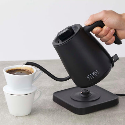 CASO Coffee Classic Kettle – elektrischer Wasserkocher, hochwertiges matt schwarzes Design mit gesch