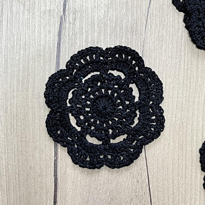 Phantomon Runde Häkeldeckchen mit Spitze, handgefertigt, 10,2 cm, 4 Stück (schwarz), Schwarz