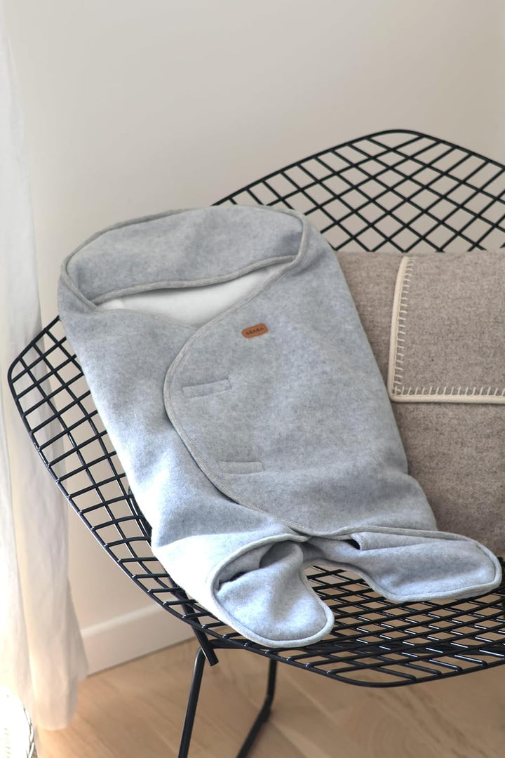 BÉABA, Babynomade Double Fleece, Baby Winter Wickeldecke, Autositz/Kinderwagen/Gondel/Transat, Weich
