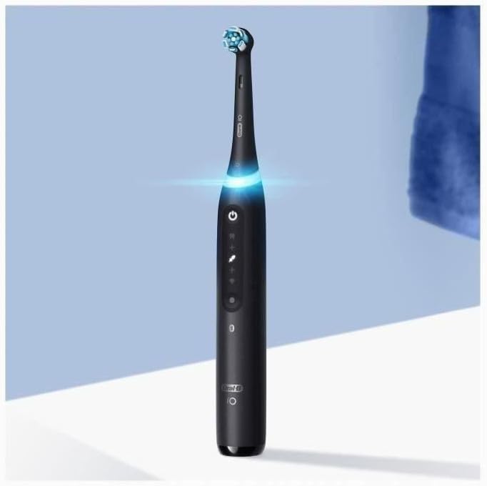 Oral-B iO 5N Elektrische Zahnbürste, Schwarz, Bluetooth, 1 Bürste, 1 Reiseetui iO5 Schwarz, iO5 Schw