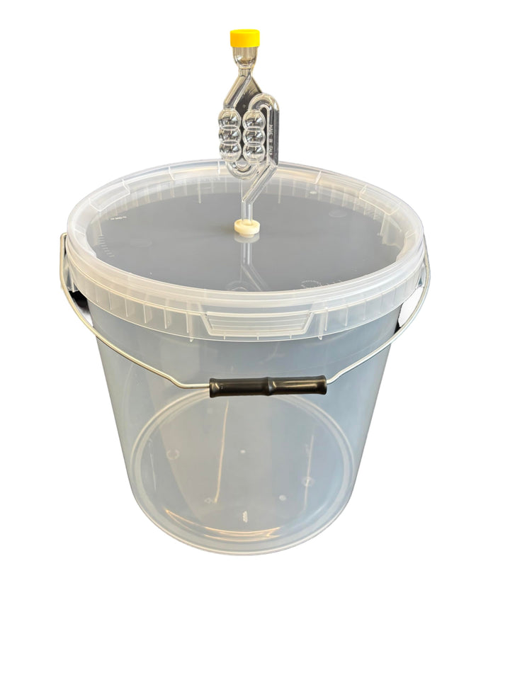 Gärbehälter 20L Fermentationsbehälter mit Gärröhrchen Deckel Dichtgummi Gäreimer Eimer für Bier Wein