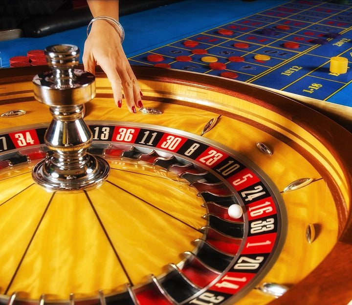 Roulette Tisch in Las Vegas Herdabdeckplatte & Spritzschutz aus Echtglas | Für Herd-Kochfelder | 60x