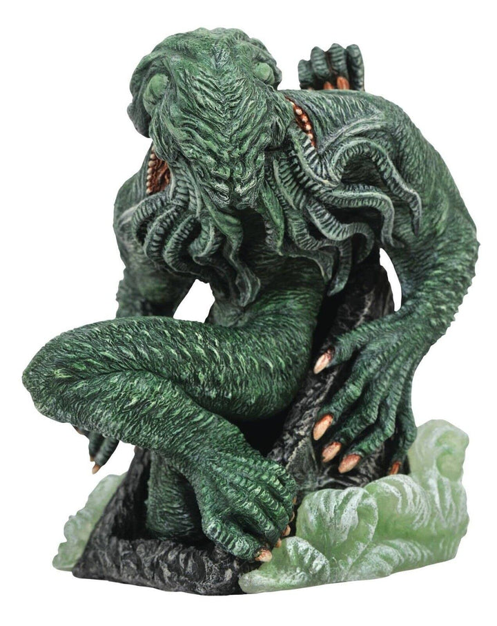 Diamond Select Toys: H.P. Lovecraft's - Cthulhu Gallery Diorama (SEP192500)
