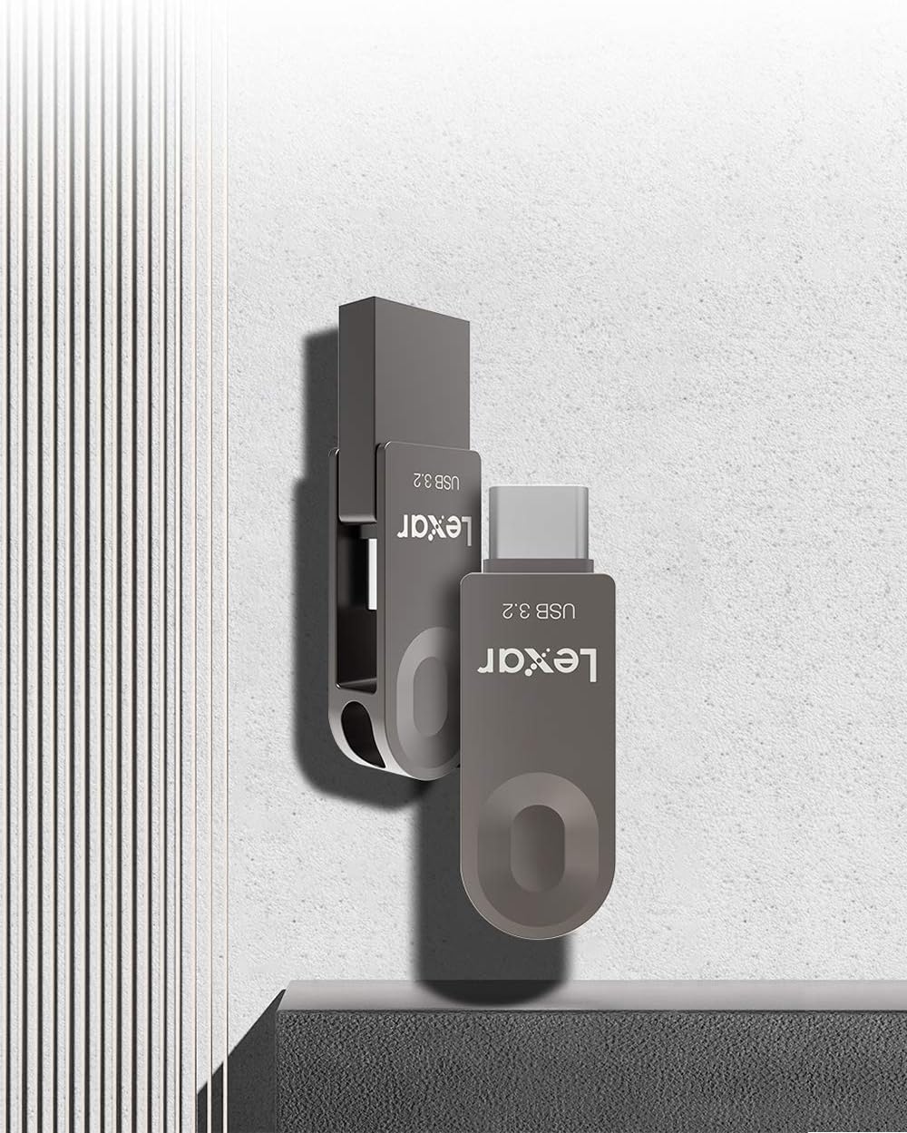 Lexar USB-Stick 3.2 128 GB, Gen 1, USB C & USB A, Lesegeschwindigkeit bis zu 100 MB/s, unterstützt O