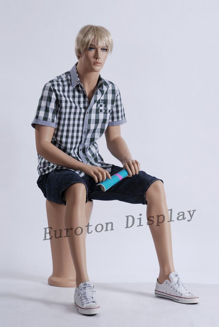 Euroton NEU sitzende Schaufensterpuppe Mannequin Figur männlich MS-12 Mannequin Male Hautfarbe Sitz