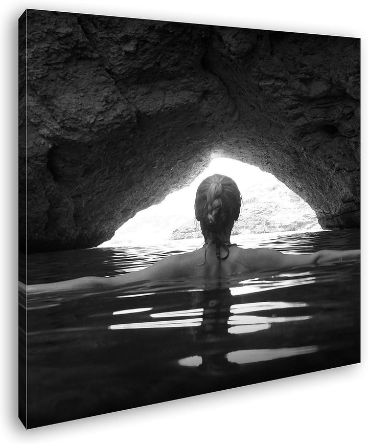 deyoli erotische Frau in Einer Grotte Format: 70x70 Effekt: Schwarz&Weiss als Leinwandbild, Motiv au