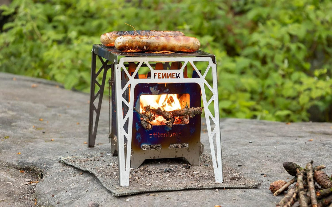 FENNEK TITAN Klapprost | extrem leicht und kompakt | zum Grillen über Hobos, Campingkocher, Feuerste