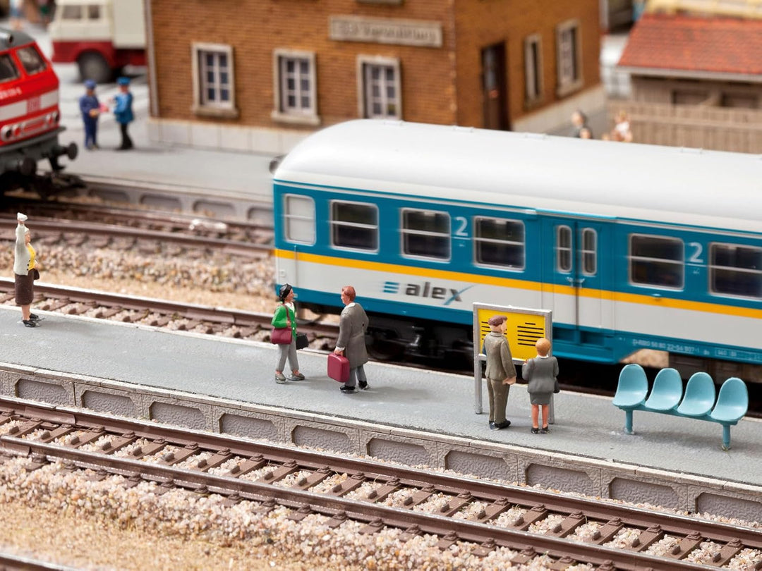 Noch 66010 - Bahnbauten: Universal-Bahnsteig, 3-er Set
