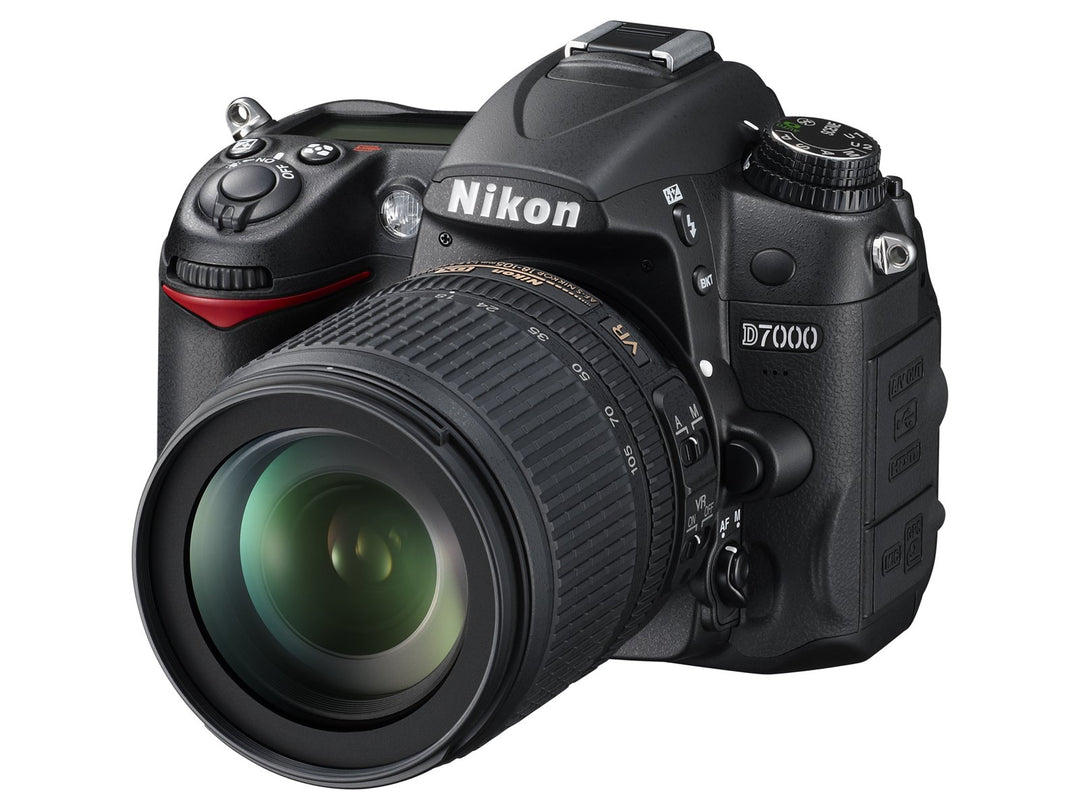 Nikon D7000 SLR-Digitalkamera (16 Megapixel, 39 AF-Punkte, LiveView, Full-HD-Video) Kit inkl. AF-S D