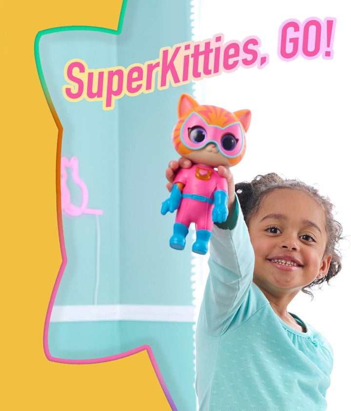 Disney Junior SuperKitties, 20 cm grosse katzenstark verwandelbare Ginny, 9-teilig, Kinderspielzeug