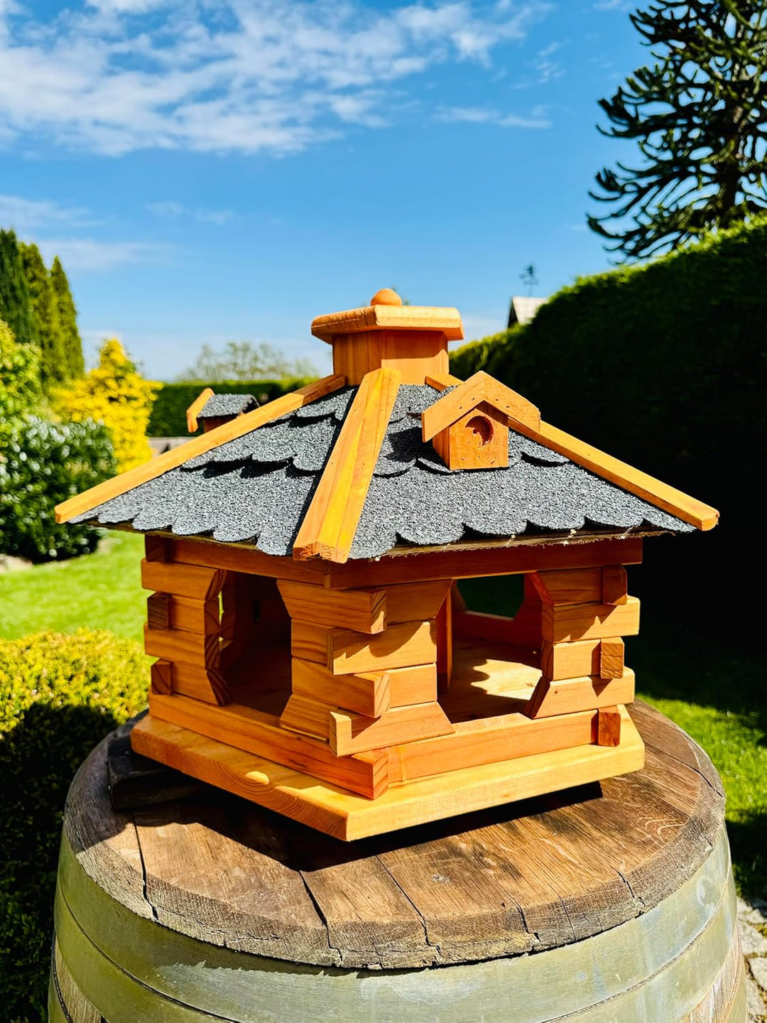 DARLUX Handgefertigtes Sechseck Vogelhaus aus Holz wetterfest M - XXL mit und ohne Ständer I Futterh