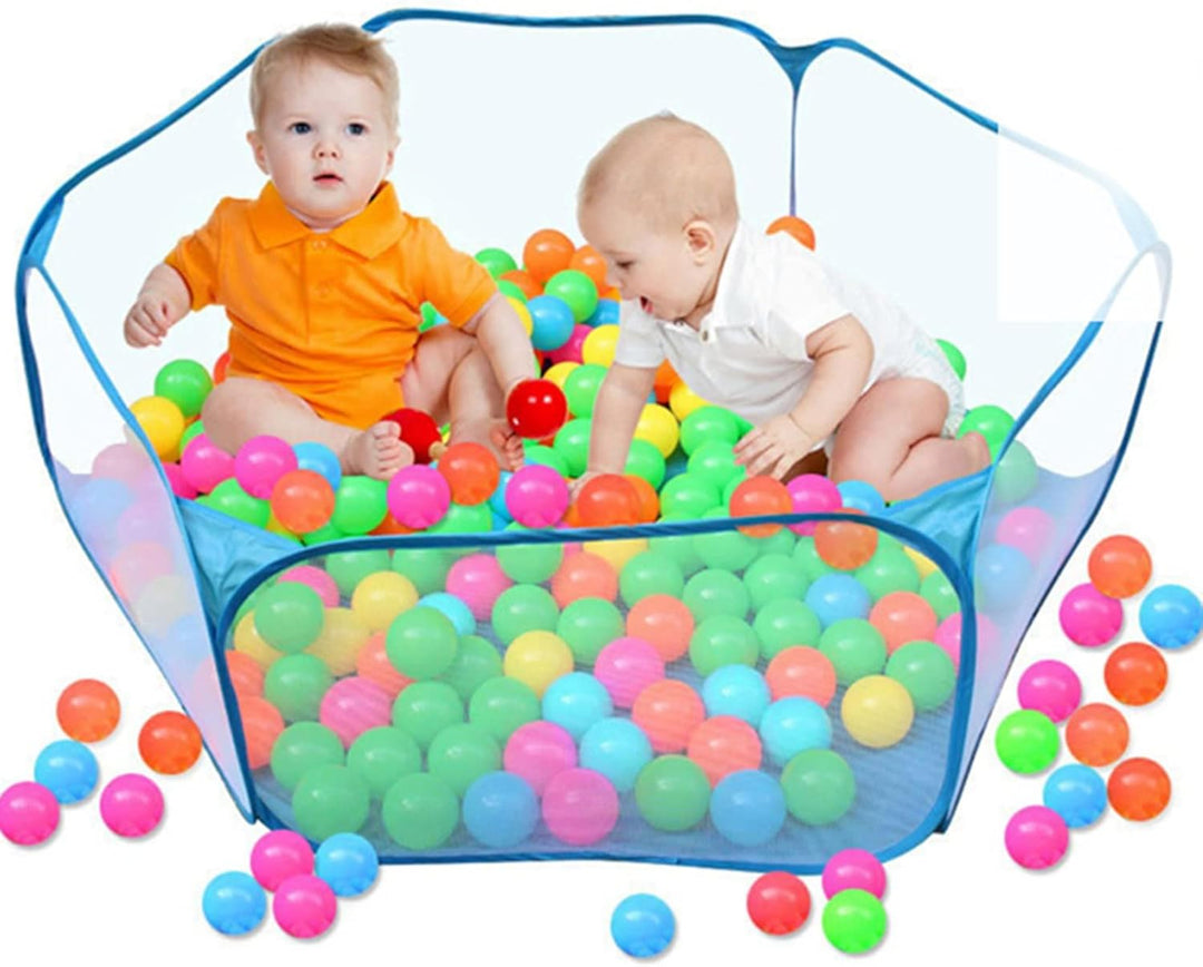 Bällebad, Spielzelt, Kinder, Kleinkinder, Garten, Terrasse, Outdoor, Indoor, Familienaktivität, Kind