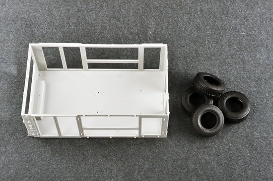 Trumpeter 01023 Modellbausatz MPQ-53 C-Band Tracking Radar