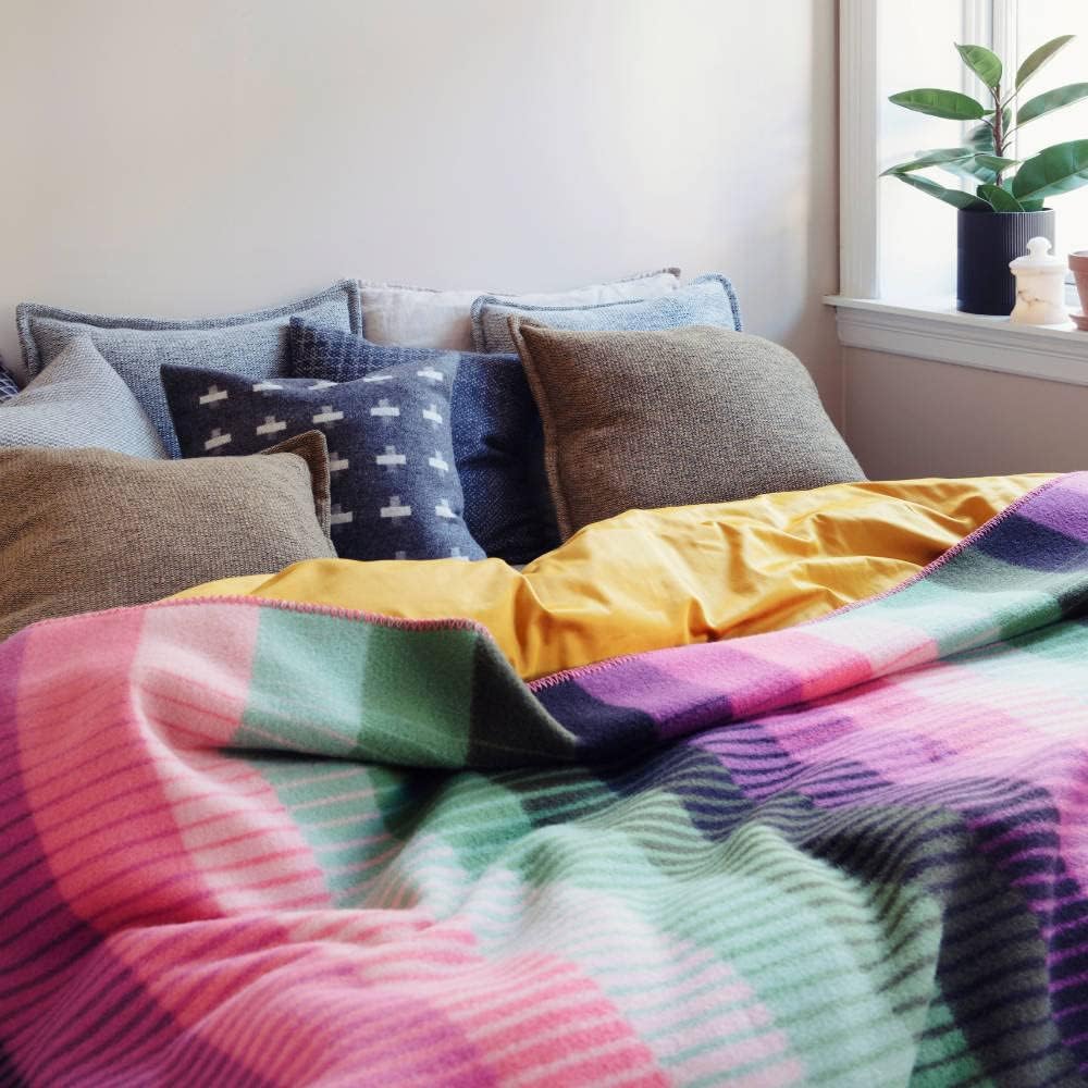 RØROS TWEED - Asmund Gradient - Wolldecke aus norwegischer Lammwolle - Design von Kristine Five Melv