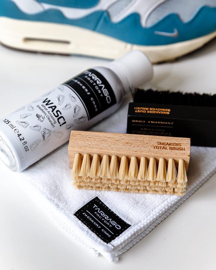 Sneaker Cleaner WASC 125 ml | Reiniger für Sneakers aller Materialien und Farben | Wasserbasisreinig