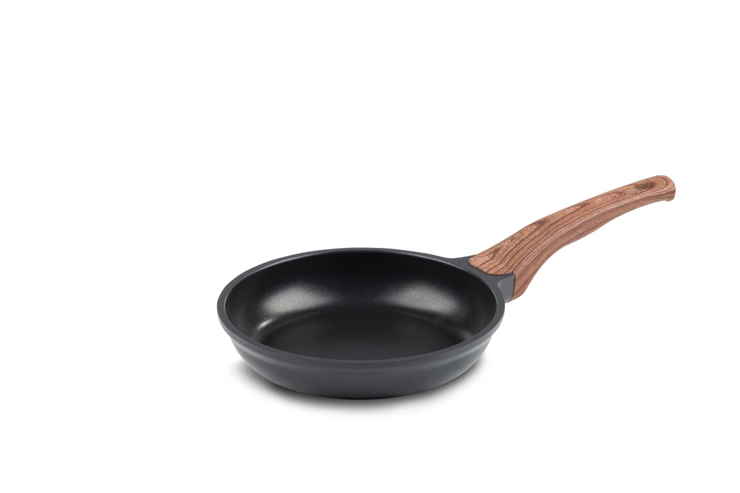 ROSMARINO Profi Bratpfanne 20 cm - Pfanne mit hervorragende Wärmeverteilung und Wärmeleistung - Raff