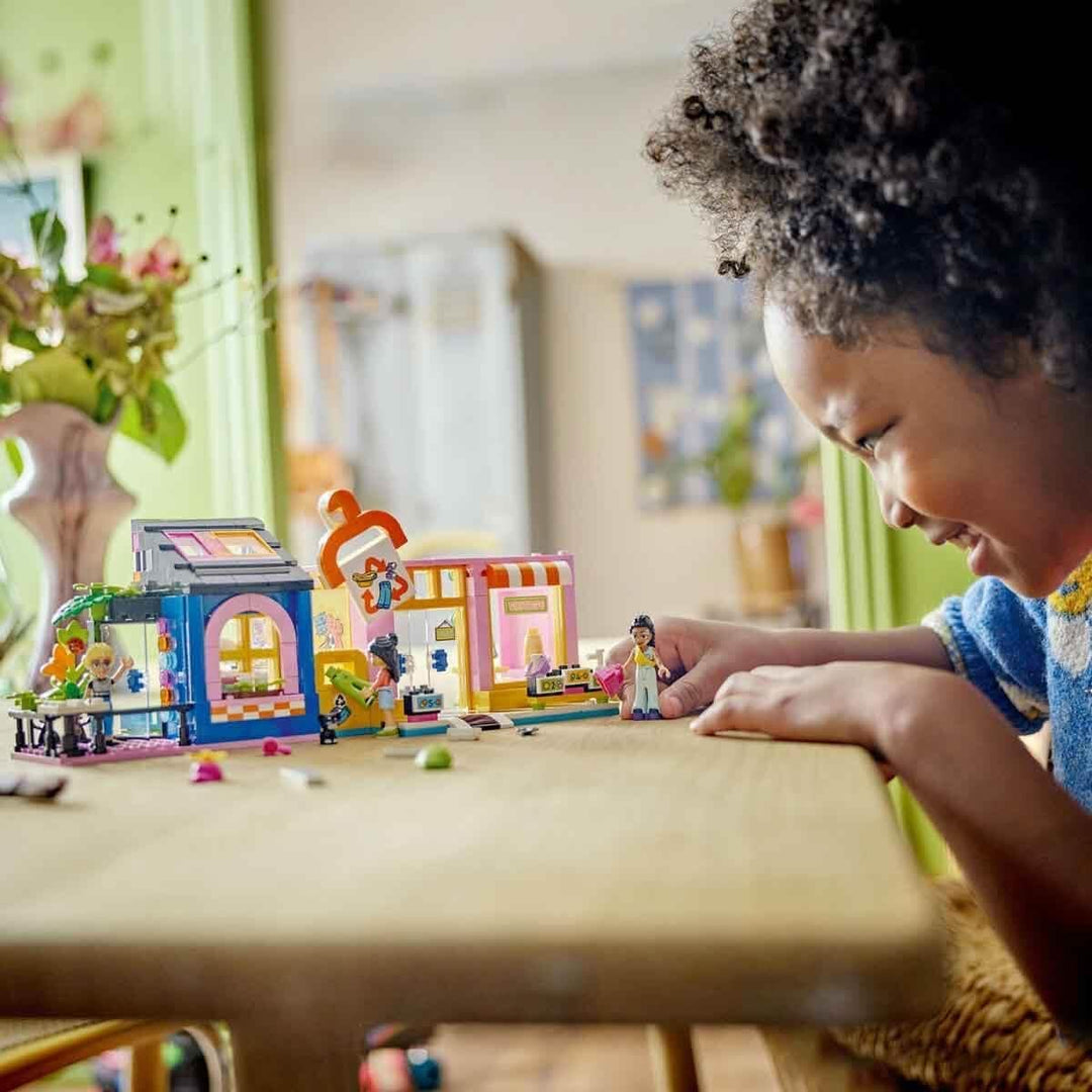 LEGO Friends Vintage-Modegeschäft, Bausatz für Kinder mit Spielzeug-Laden, Figuren und Katze, Modell