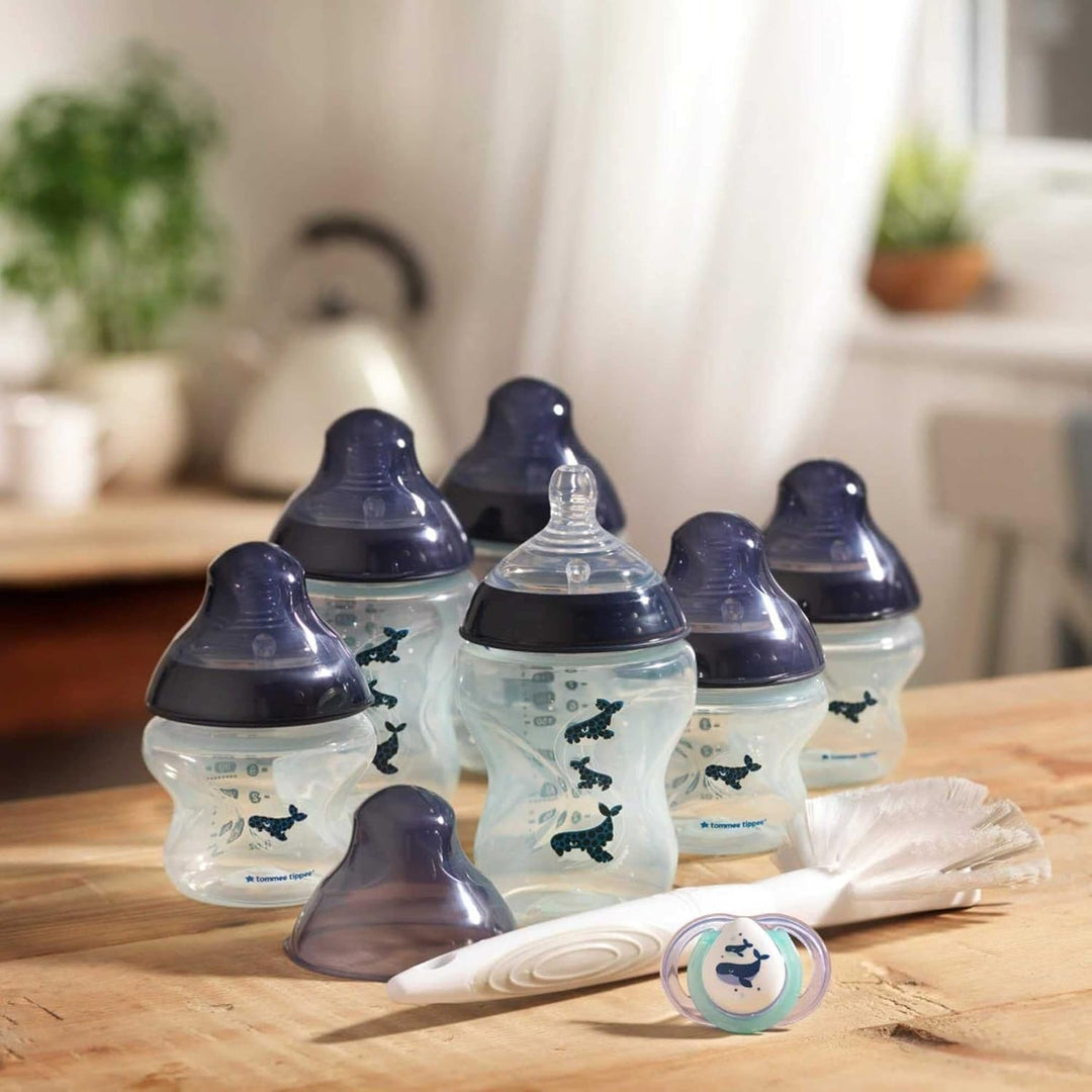 Tommee Tippee Babyfläschchen Set Closer to Nature für Neugeborene, Anti-Kolik Ventil, weicher Sauger