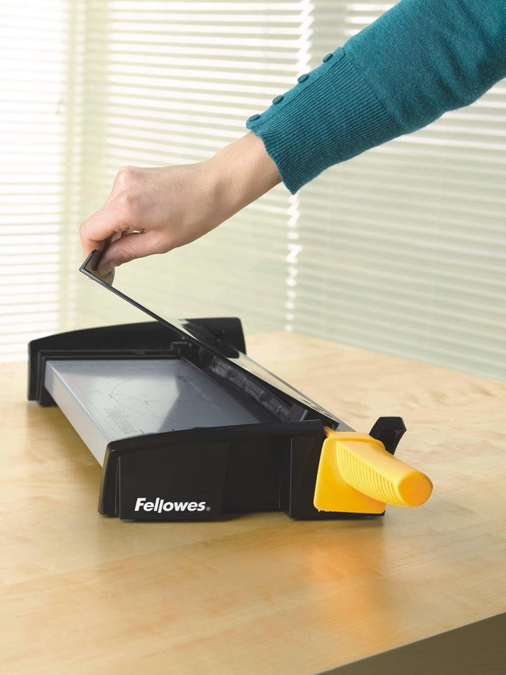 Fellowes Kleinbüro Hebelschneidemaschine Fusion A3 schwarz/metallic, A3