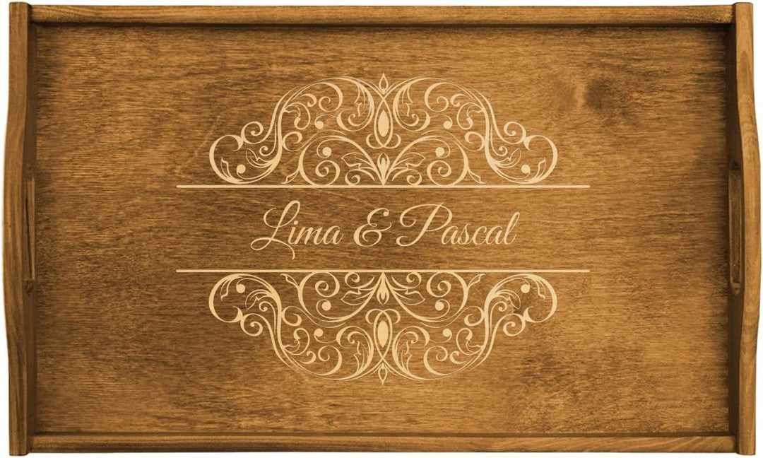 Maverton Betttablett mit Gravur - für Zwei - Sofatisch mit Griffen - klappbar - mit erhöhtem Rand -