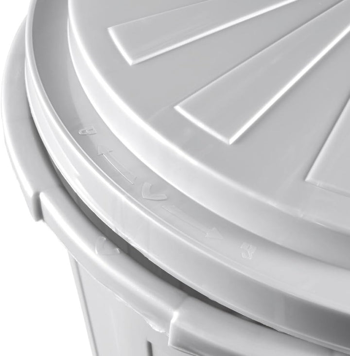 keeeper Supermax-Tonne mit Deckel, Polypropylen, 50 l, 50 x 55 x 50 cm, Mats, Silber 50 L Silber, 50