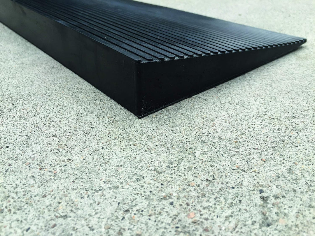 Identités Gummi-Schwellenrampe, schwarz, 15 x 140 mm