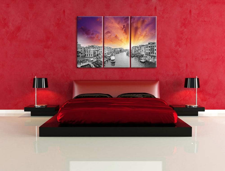 altmodische Wasserstrasse in Venedig schwarz/weiss 3-Teiler Leinwandbild 120x80 Bild auf Leinwand, X