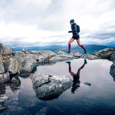 Bauerfeind Laufsocken „Run Ultralight Compression Socks“, 1 Paar sehr dünne Kompressionsstrümpfe für