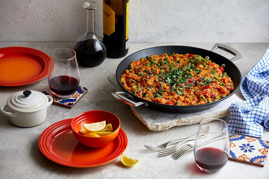 Le Creuset Aluminium-Antihaft Paellapfanne, Ø 32 cm, Für alle Herdarten inkl. Induktion geeignet, An