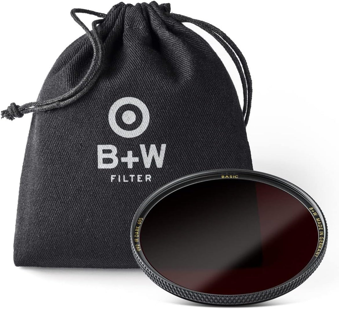 B+W Infrarotfilter dunkelrot 092 Basic 49mm