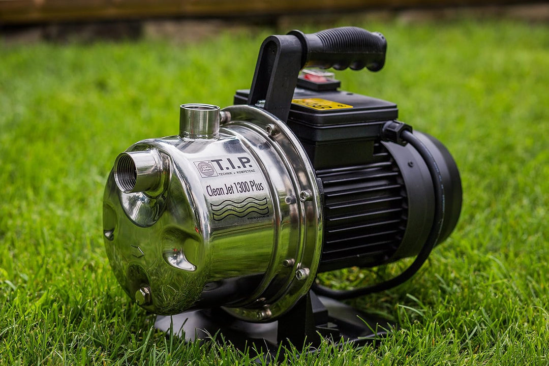 T.I.P. 30087 Gartenpumpe Edelstahl Clean Jet 1300 Plus Kit mit 4 m Ansauggarnitur 4.400 l/h Förderme