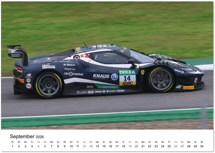 Supersportwagen auf der Rennstrecke (Wandkalender 2026 DIN A2 quer), CALVENDO Monatskalender: Bilder