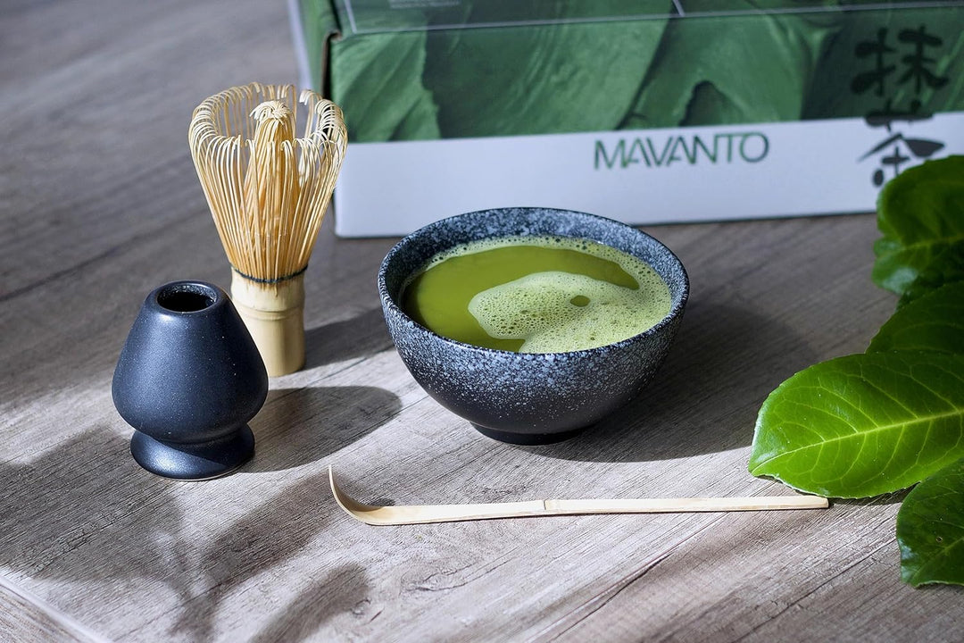 Matcha Set aus Besen, Schale, Löffel und Besenhalter - handgefertigtes Geschenk-Set für die traditio