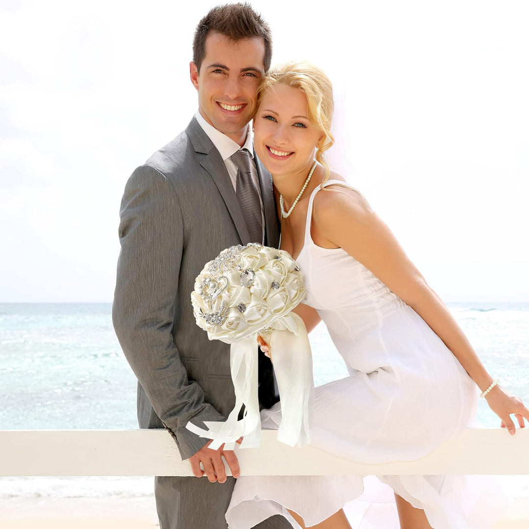 Fouriding Handgemachte Brosche Brautstrauss Braut Satin Rosen Blumen Strass Perlen Blumensträusse Ho