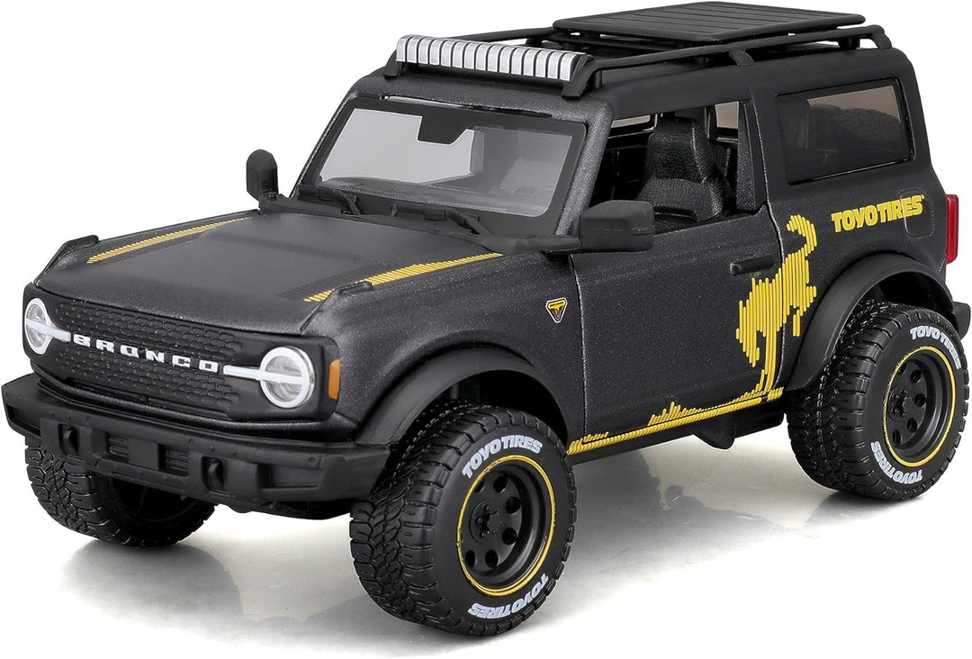 Maisto Ford Bronco Badlands Off-Road Series (2021): Modellauto im Massstab 1:24, Türen beweglich, gr