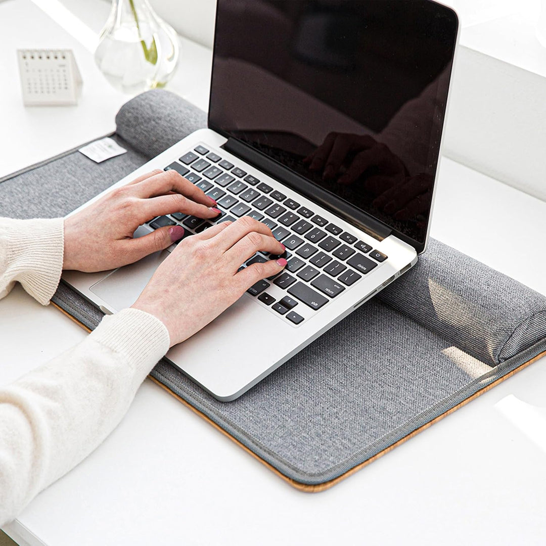 ergomi Laptopkissen Schoss | Homeoffice Kissentablett mit Kissen | Laptoptisch fürs Bett/Couch/Sofa