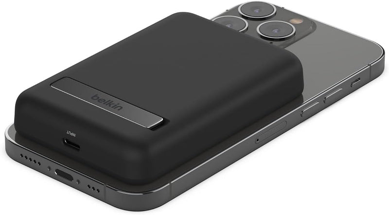 Belkin magnetische 5000-mAh-Powerbank, externer Handy-Akku, kompatibel mit MagSafe, mit Passthrough-