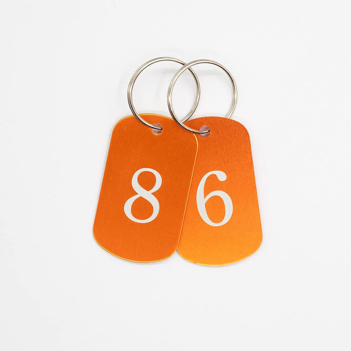 Aluminiummarken mit gravierten Nummern 1 bis 50, Schlüsselanhänger, Kennzeichnungsmarken mit Schlüss