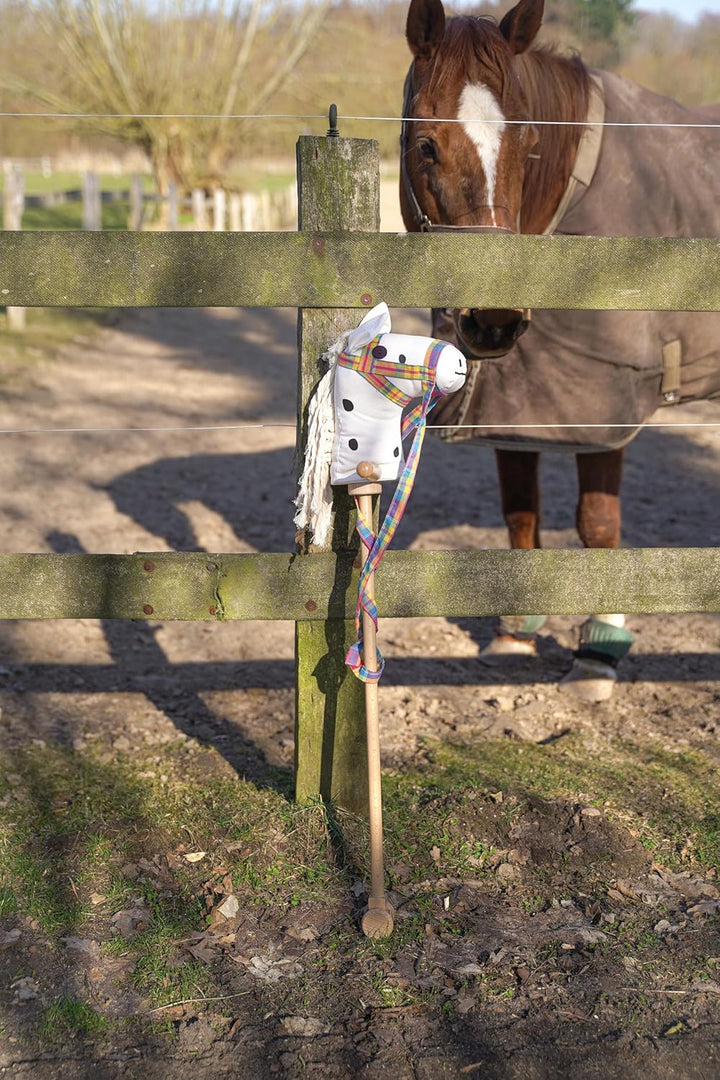Goki 53940 - Steckenpferd Schimmel