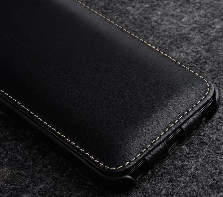 STILGUT UltraSlim kompatibel mit Samsung Galaxy S22 Plus Hülle - Samsung S22 Plus Flip Case aus Lede