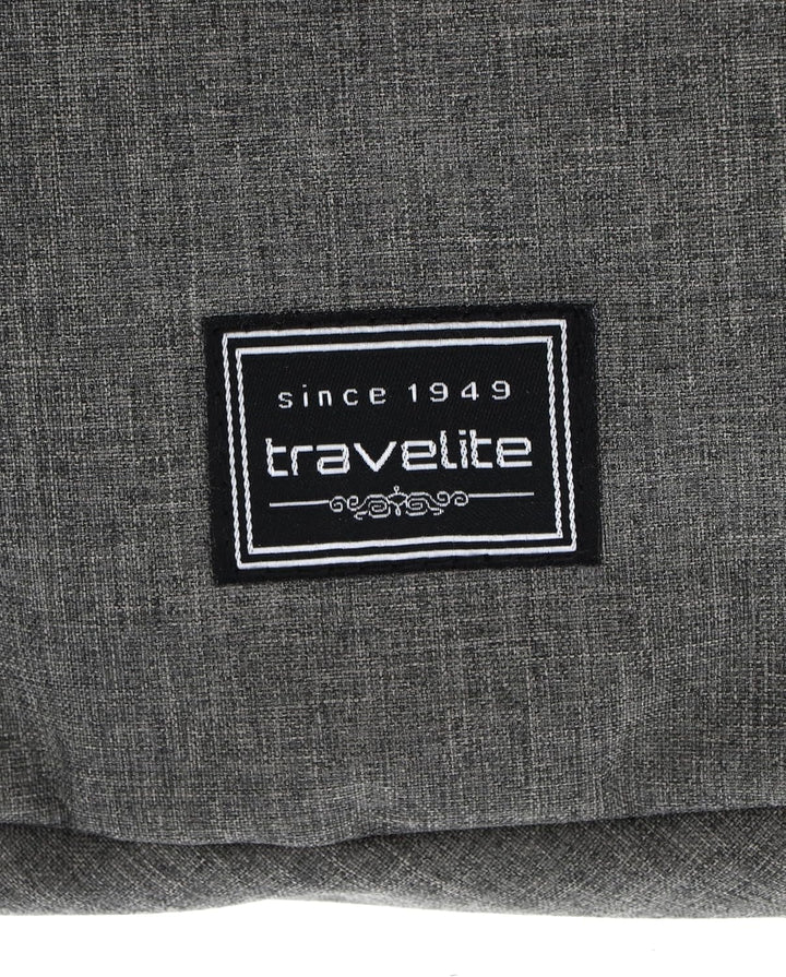 Travelite Handgepäck Rucksack, Laptop Rucksack 15,6 Zoll, BASICS, Daypack, Tagesrucksack mit vielen